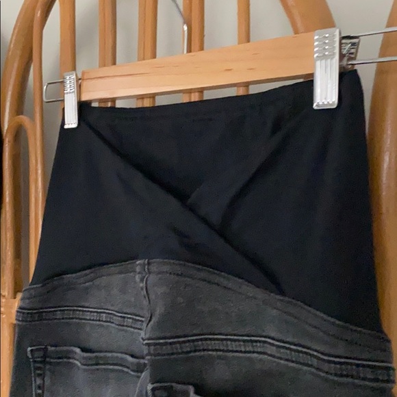 Ingrid & Isabel skinny maternity jeans - Picture 4 of 7